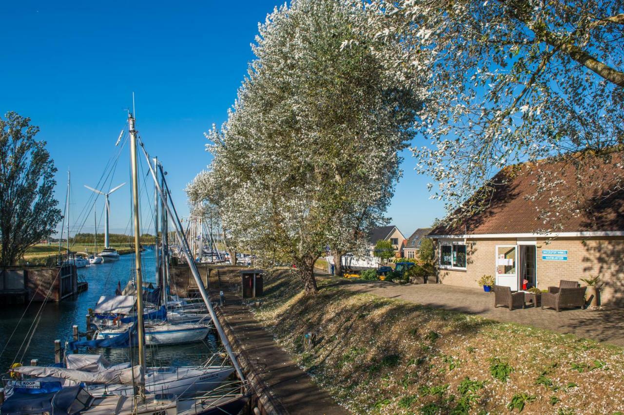 Hansa Watersport & Recreatie Wilhelminadorp Exterior photo