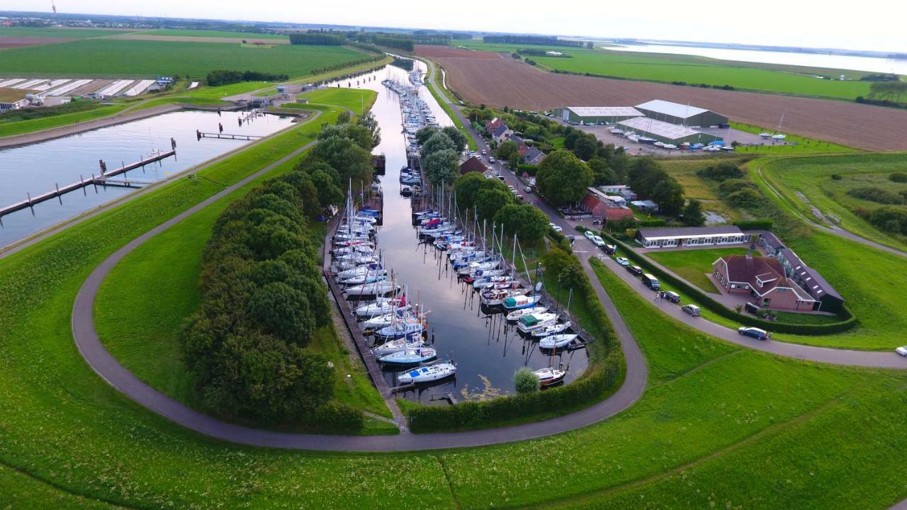Hansa Watersport & Recreatie Wilhelminadorp Exterior photo